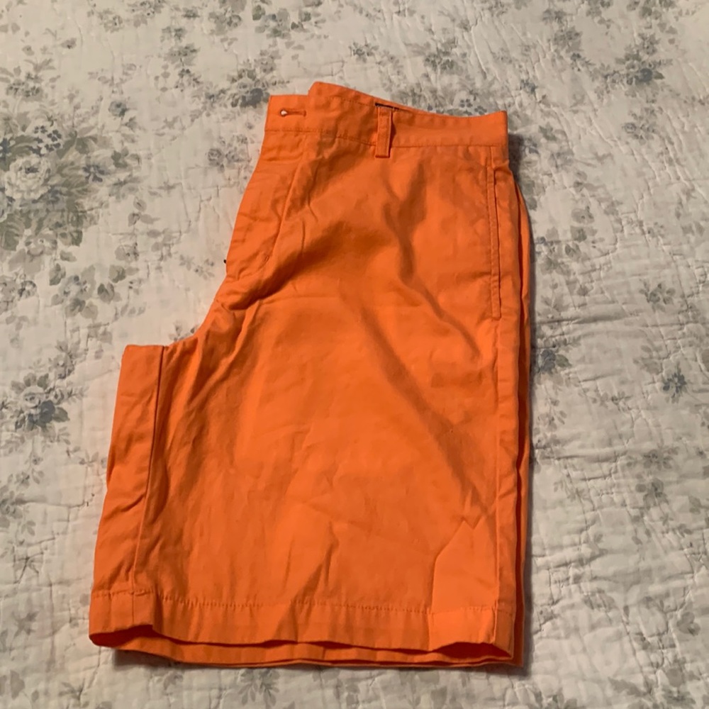 Vineyard Vines Flat Front Mens shorts